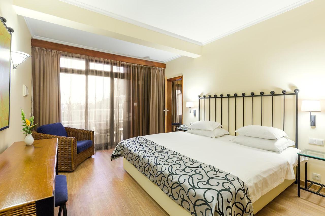 Hotel Alpino Atlantico Ayurveda Cure Centre - Adults Only Canico  Exterior photo