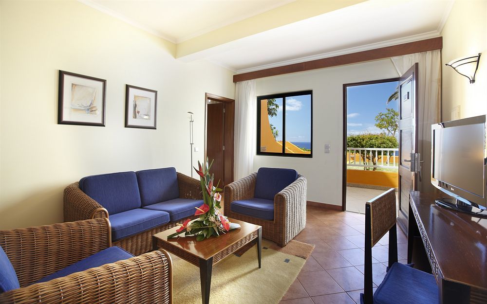 Hotel Alpino Atlantico Ayurveda Cure Centre - Adults Only Canico  Exterior photo